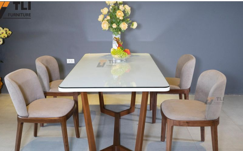 Cách Chọn Ghế Ăn Đẹp, Bền, Ngồi Thoải Mái cùng TLI